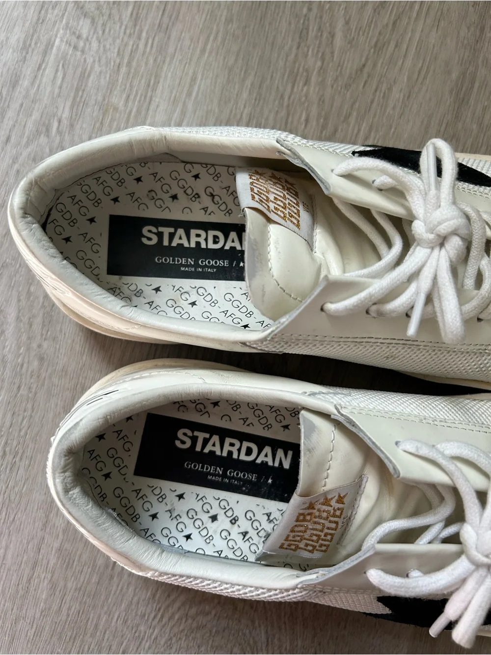Golden Goose Men's Stardan in white mesh with black suede star 42 - Picture 7 of 12